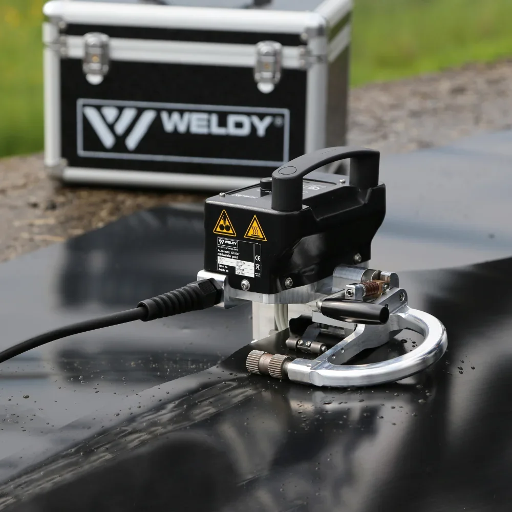 Weldy Geomembrane Welding Equipment for Lining and Waterproofing Projects, image 3 of 7
